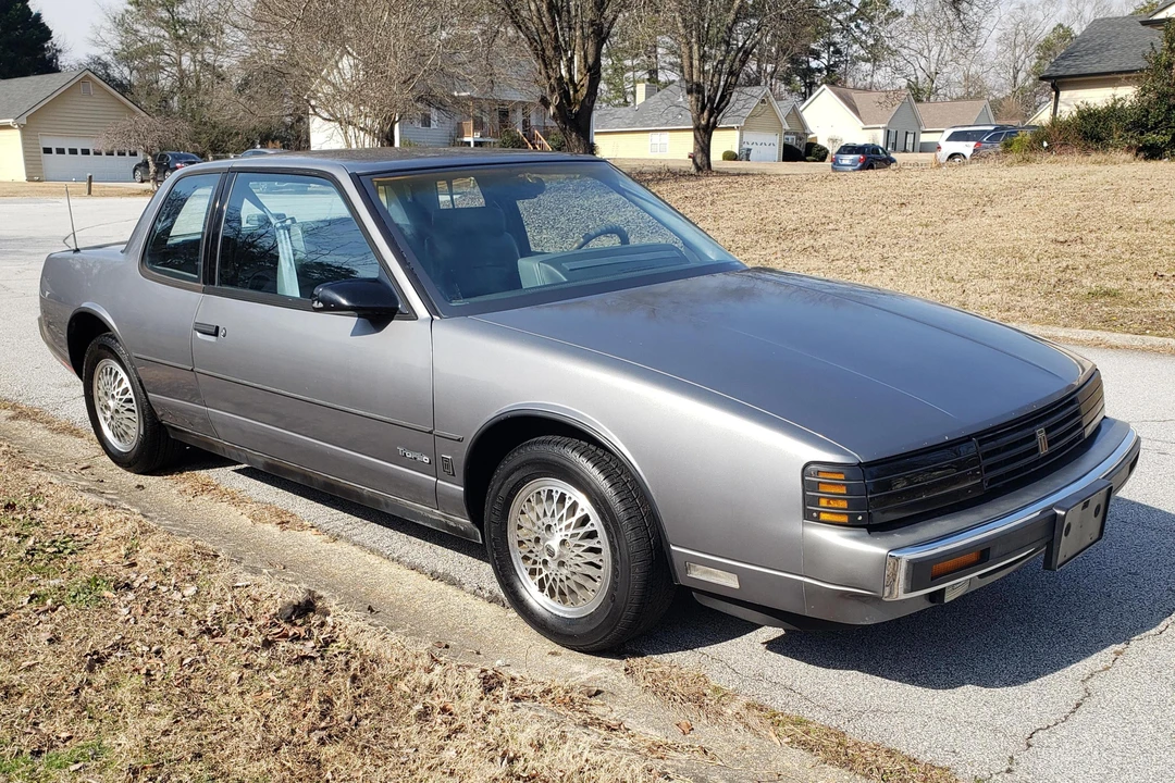 1987 Oldsmobile Toronado - Image 10 of 31