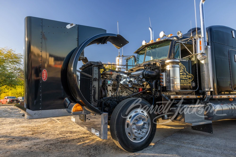 1987 Peterbilt 379 - Image 4 of 31