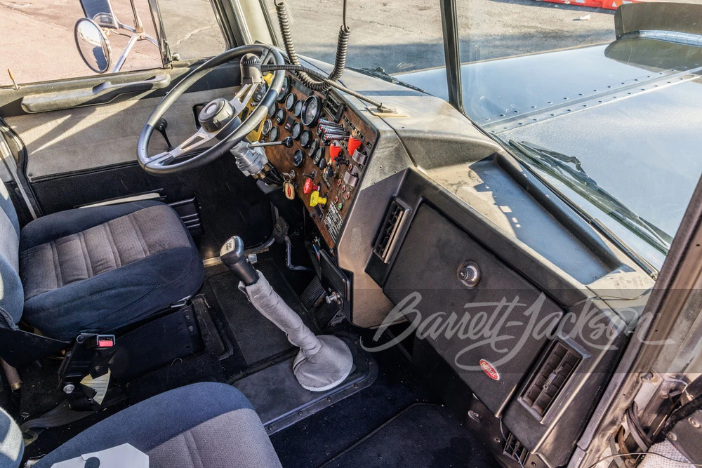 1987 Peterbilt 379 - Image 11 of 31