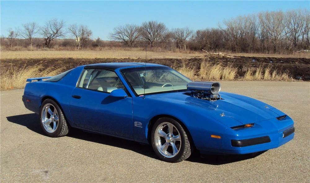 1987 Pontiac Firebird 3rd Gen - Image 2 of 4