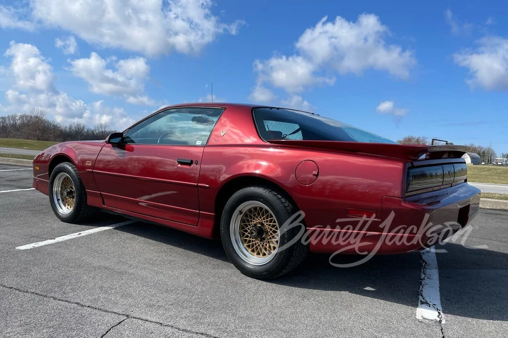 1987 Pontiac Firebird Trans Am 3rd Gen - Image 11 of 16