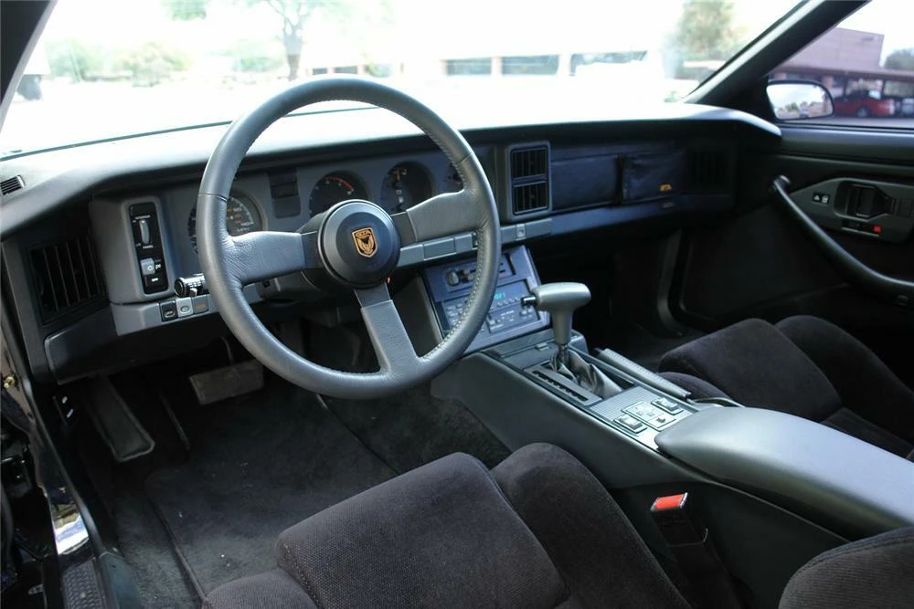 1987 Pontiac Firebird Trans Am 3rd Gen - Image 4 of 5