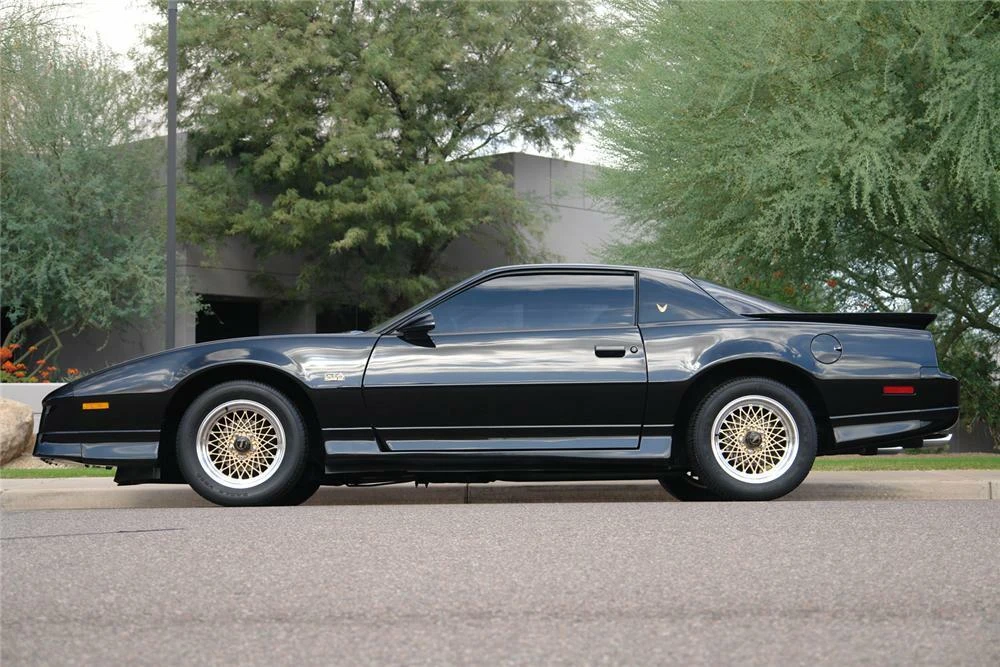 1987 Pontiac Firebird Trans Am 3rd Gen - Image 5 of 5