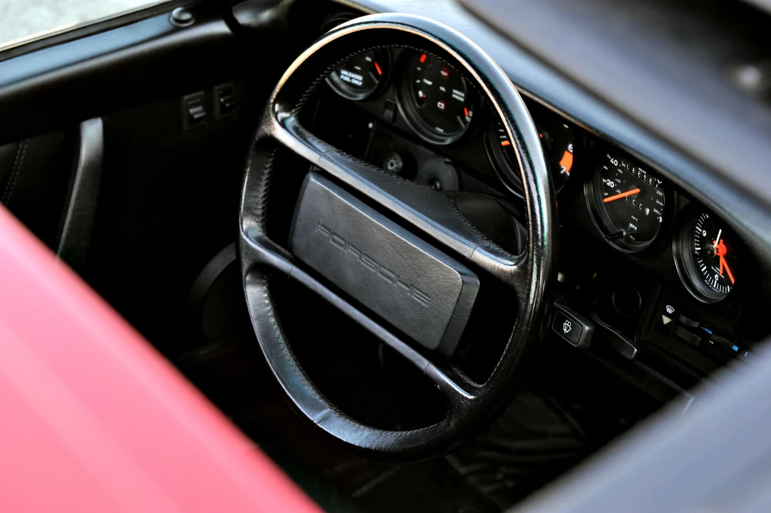 1987 Porsche 911 Carrera 3.2 - Image 12 of 31