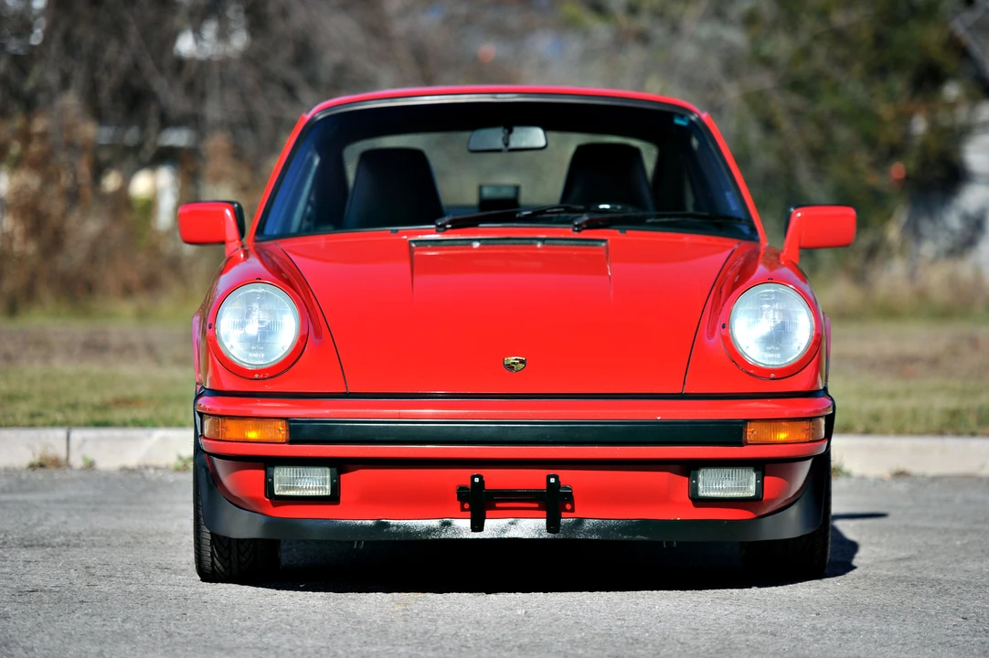 1987 Porsche 911 Carrera 3.2 - Image 6 of 31