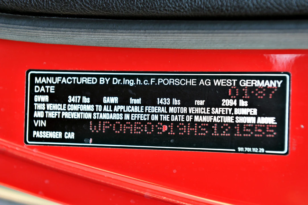 1987 Porsche 911 Carrera 3.2 - Image 17 of 31
