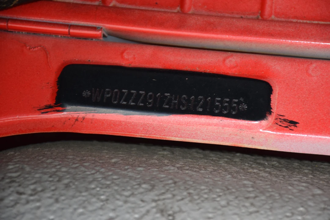 1987 Porsche 911 Carrera 3.2 - Image 9 of 31