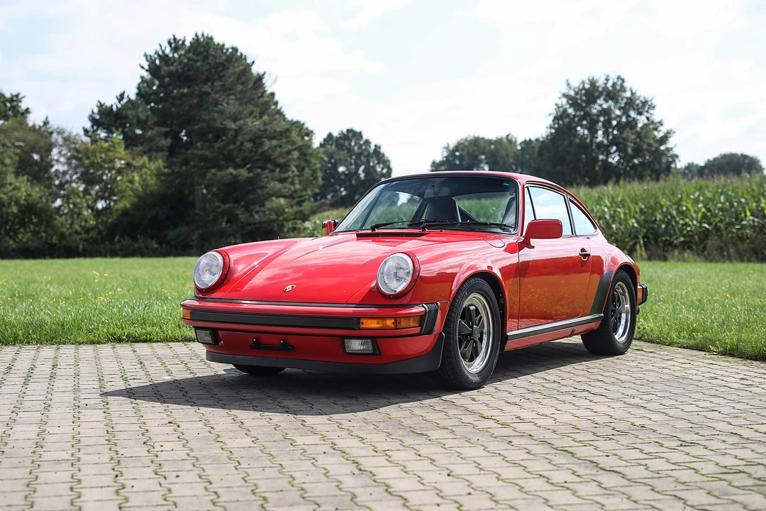 1987 Porsche 911 Carrera 3.2 - Image 11 of 31