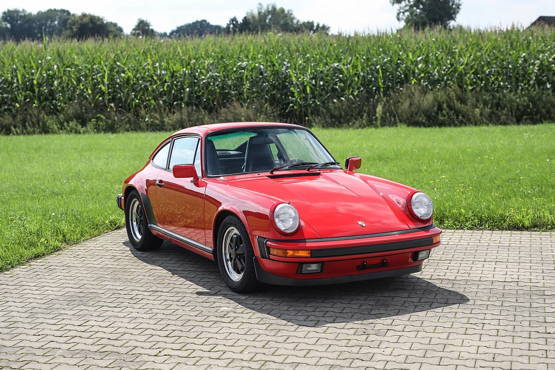 1987 Porsche 911 Carrera 3.2 - Image 12 of 31