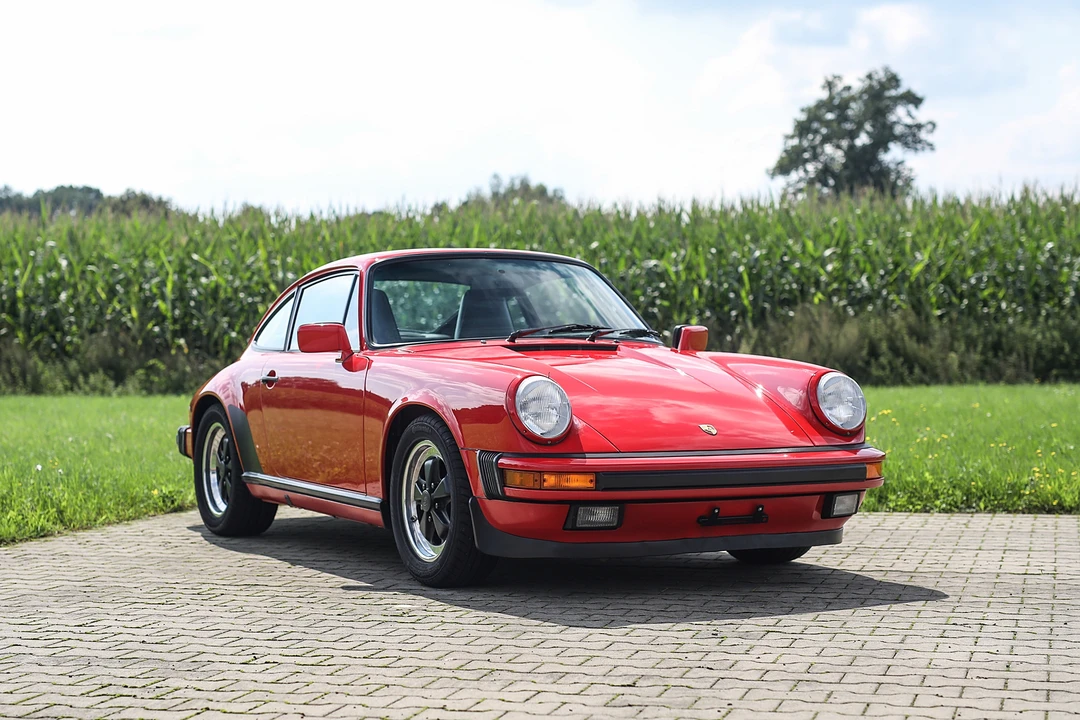 1987 Porsche 911 Carrera 3.2 - Image 4 of 31