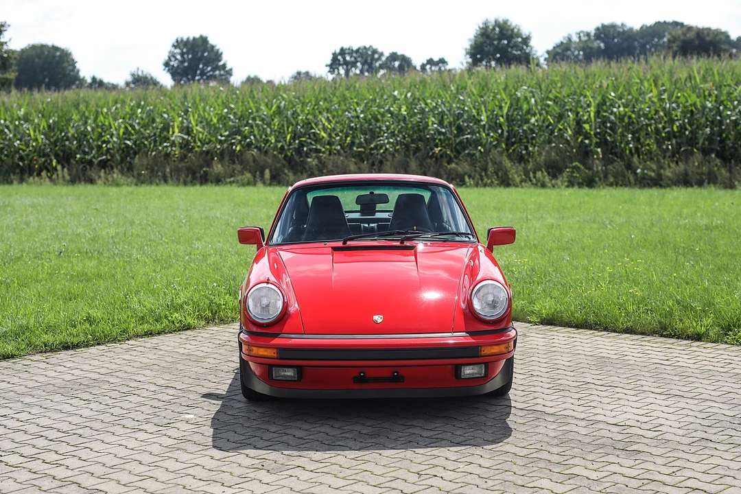 1987 Porsche 911 Carrera 3.2 - Image 3 of 31