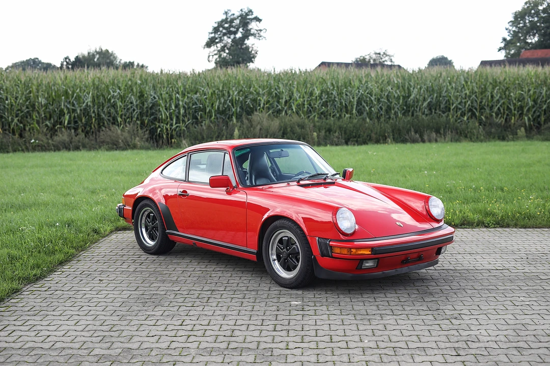1987 Porsche 911 Carrera 3.2 - Image 15 of 31