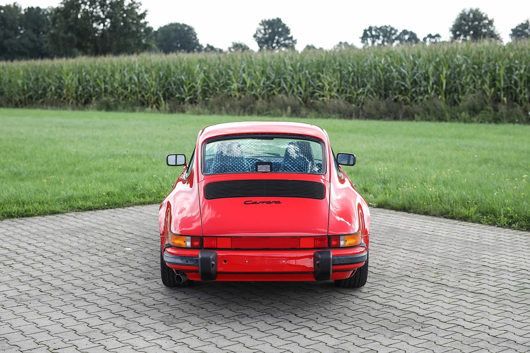 1987 Porsche 911 Carrera 3.2 - Image 7 of 31
