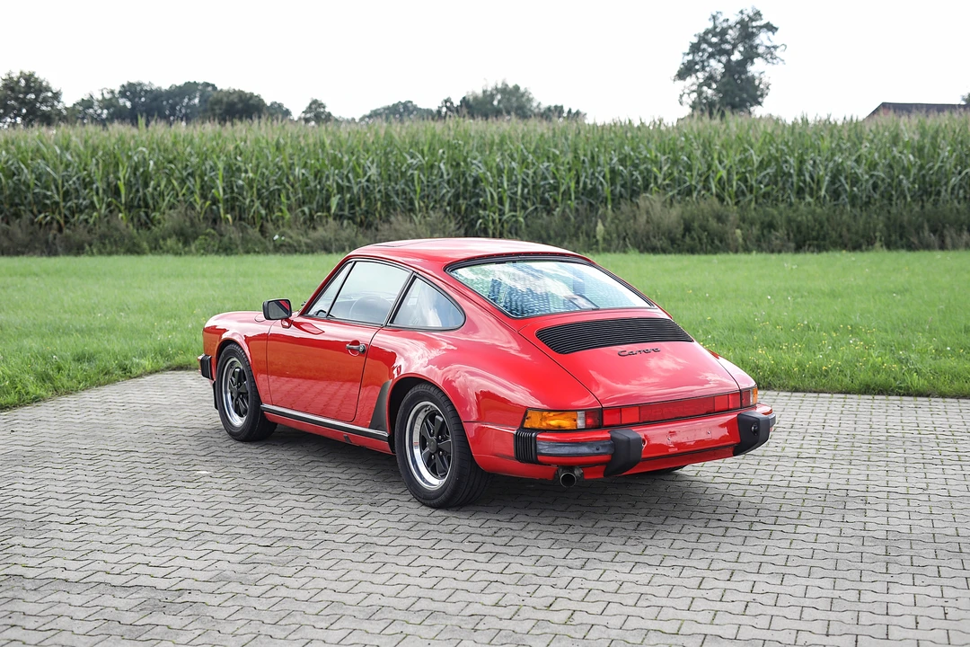 1987 Porsche 911 Carrera 3.2 - Image 18 of 31