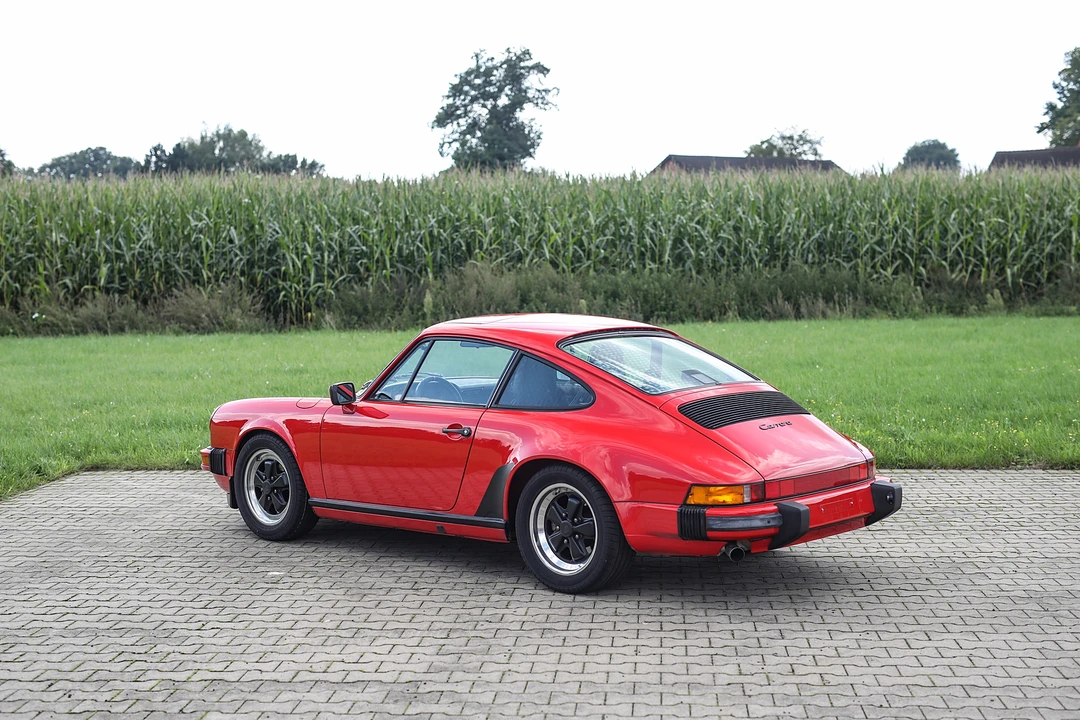 1987 Porsche 911 Carrera 3.2 - Image 20 of 31