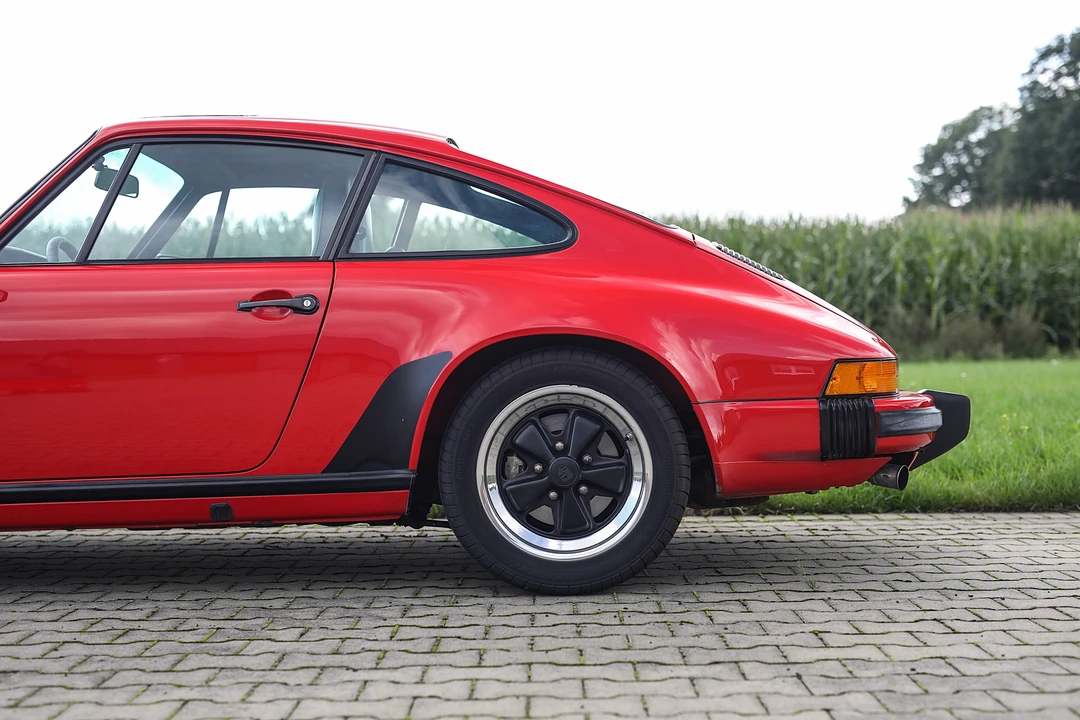 1987 Porsche 911 Carrera 3.2 - Image 26 of 31