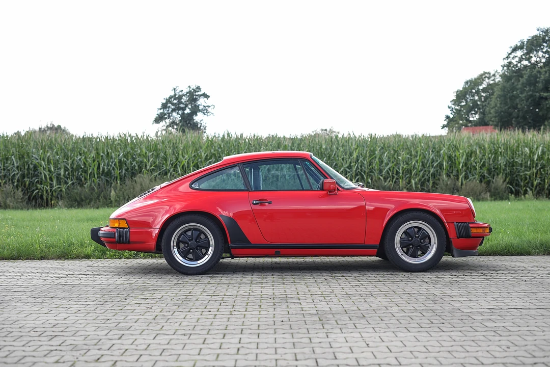 1987 Porsche 911 Carrera 3.2 - Image 5 of 31