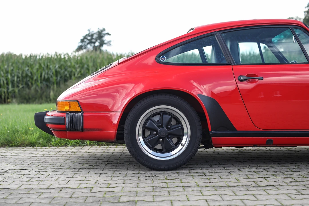 1987 Porsche 911 Carrera 3.2 - Image 29 of 31