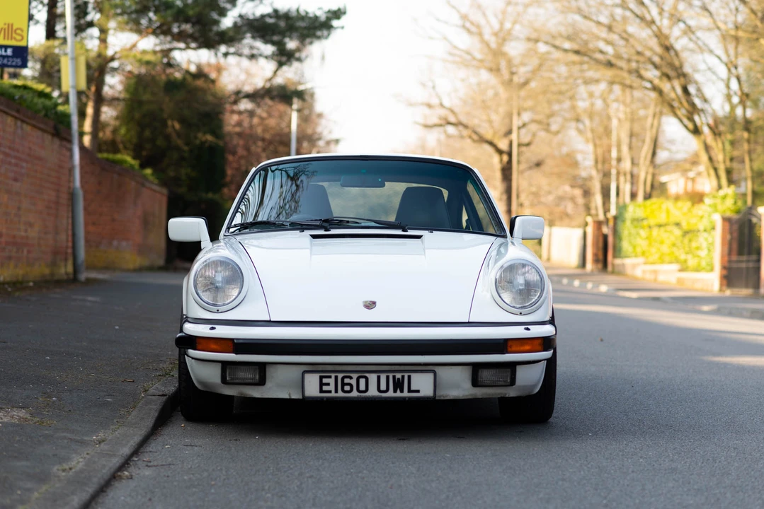 1987 Porsche 911 Carrera 3.2 - Image 6 of 31
