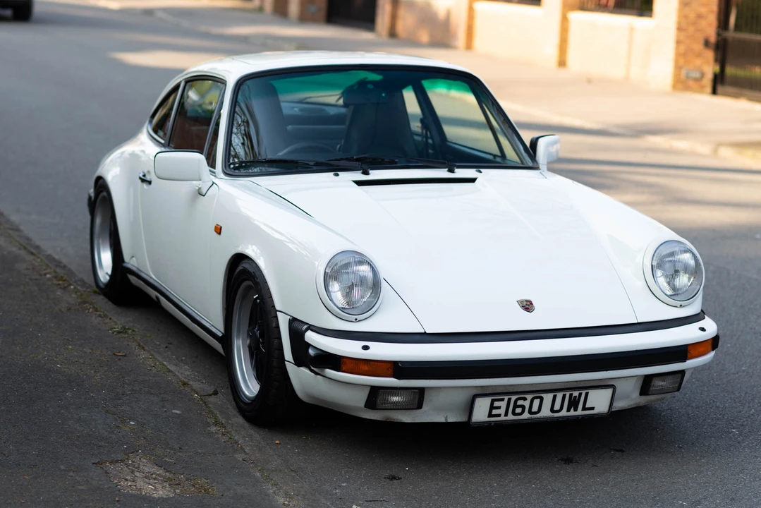 1987 Porsche 911 Carrera 3.2 - Image 8 of 31