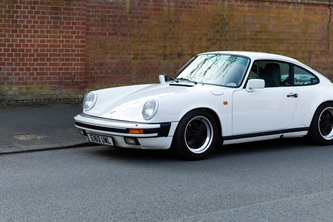 1987 Porsche 911 Carrera 3.2 - Image 12 of 31