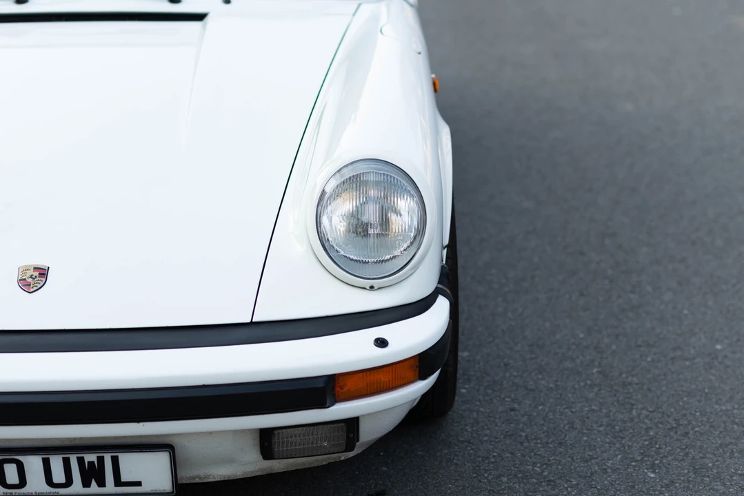 1987 Porsche 911 Carrera 3.2 - Image 18 of 31