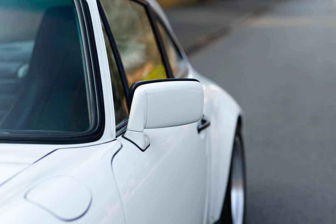 1987 Porsche 911 Carrera 3.2 - Image 22 of 31