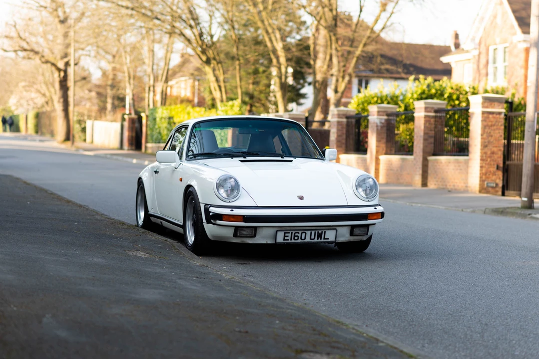 1987 Porsche 911 Carrera 3.2 - Image 4 of 31