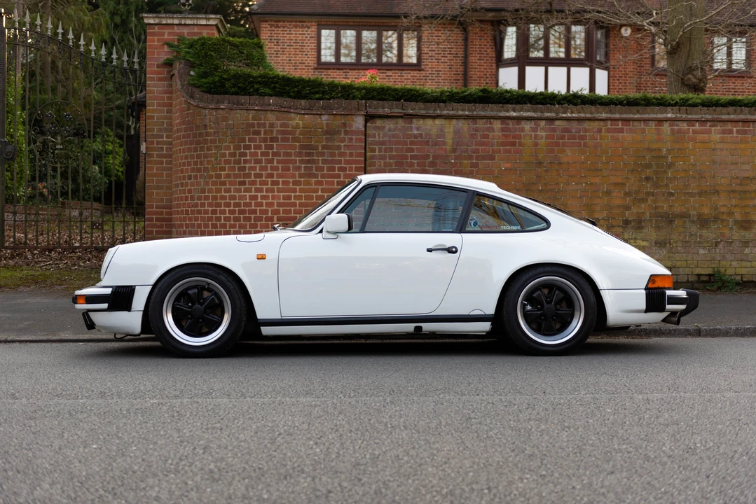 1987 Porsche 911 Carrera 3.2 - Image 27 of 31