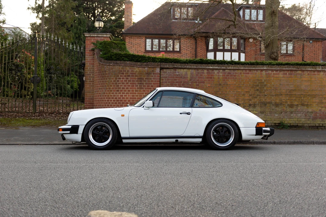1987 Porsche 911 Carrera 3.2 - Image 28 of 31