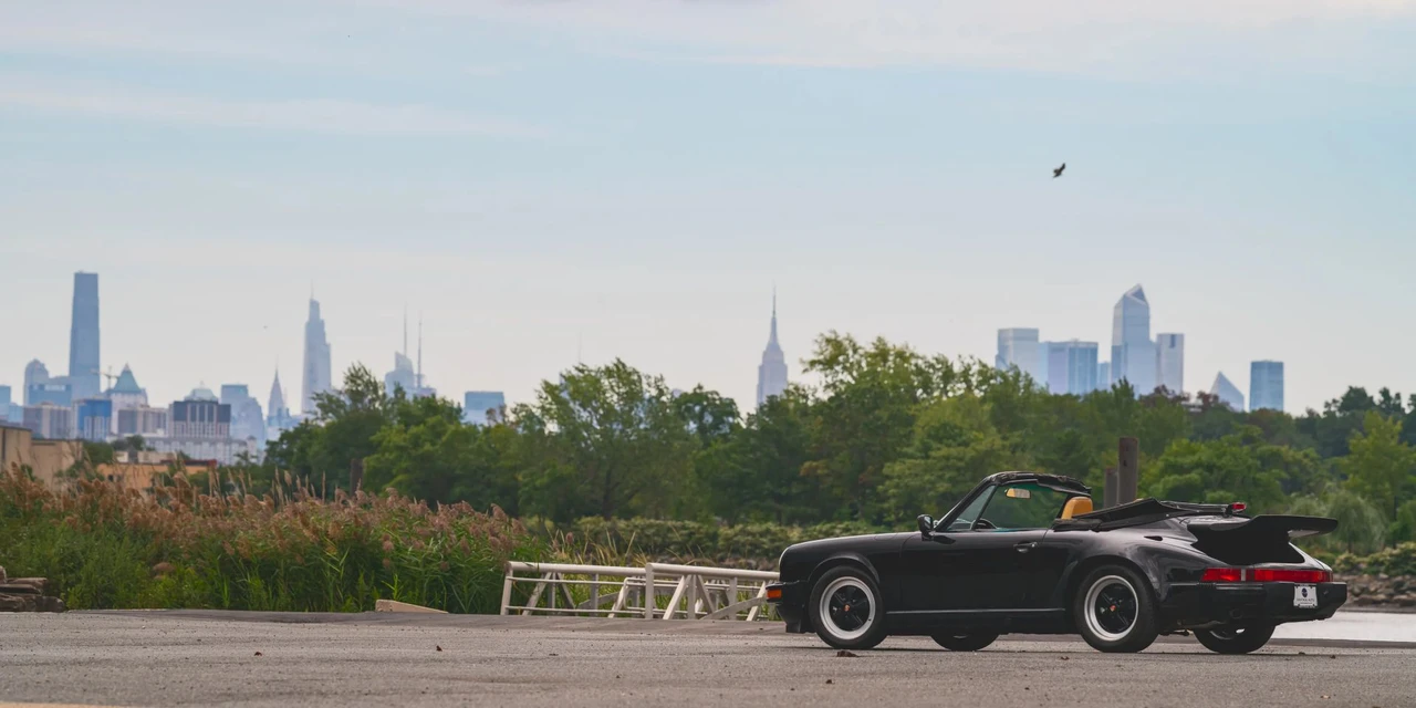 1987 Porsche 911 Carrera 3.2 - Image 10 of 16