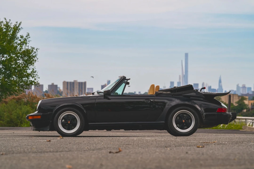 1987 Porsche 911 Carrera 3.2 - Image 8 of 16