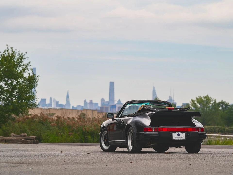 1987 Porsche 911 Carrera 3.2 - Image 13 of 16