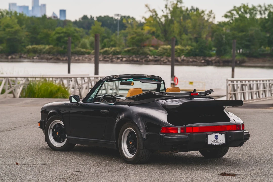 1987 Porsche 911 Carrera 3.2 - Image 11 of 16