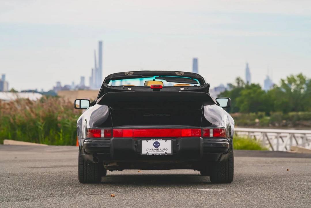 1987 Porsche 911 Carrera 3.2 - Image 16 of 16