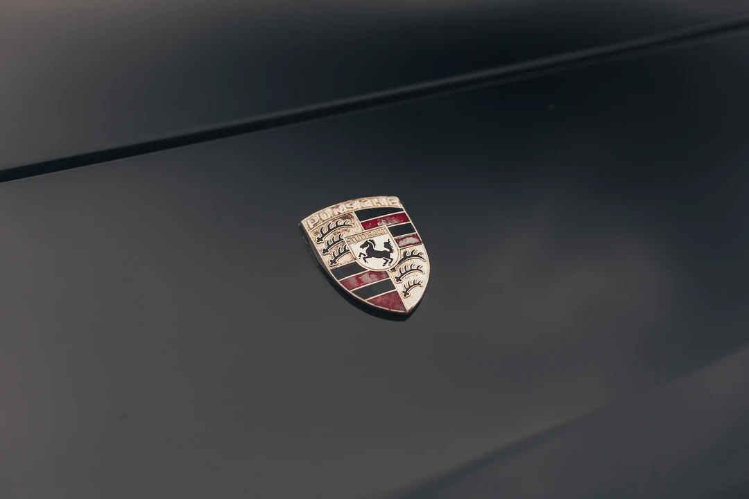 1987 Porsche 924 S - Image 24 of 31