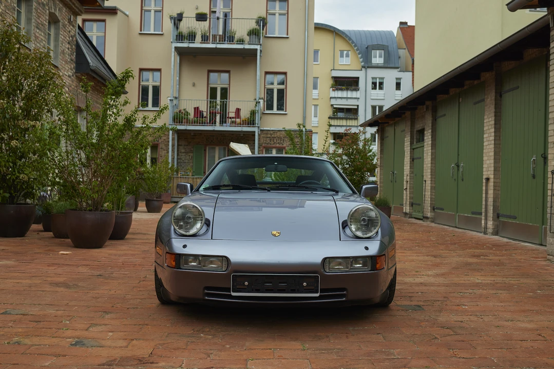 1987 Porsche 928 S4 - Image 3 of 31