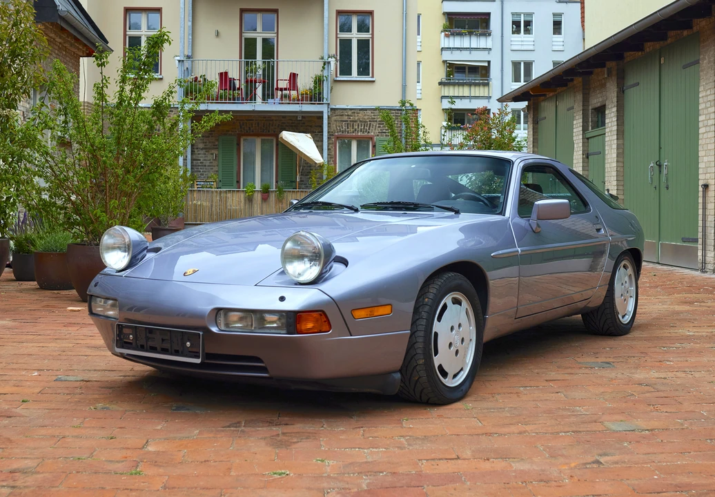 1987 Porsche 928 S4 - Image 2 of 31