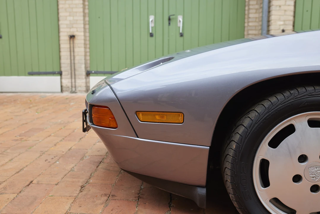 1987 Porsche 928 S4 - Image 24 of 31