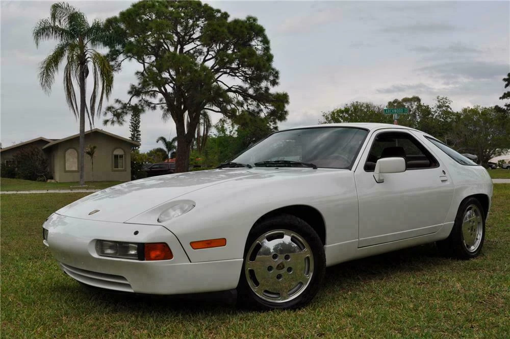 1987 Porsche 928 S4 - Image 2 of 5