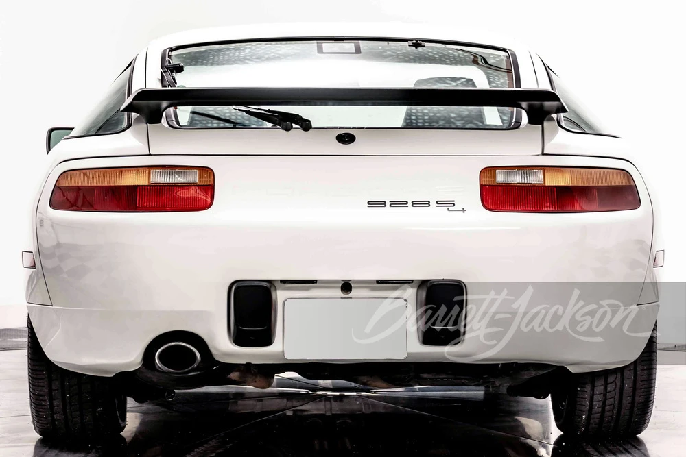 1987 Porsche 928 S4 - Image 10 of 17