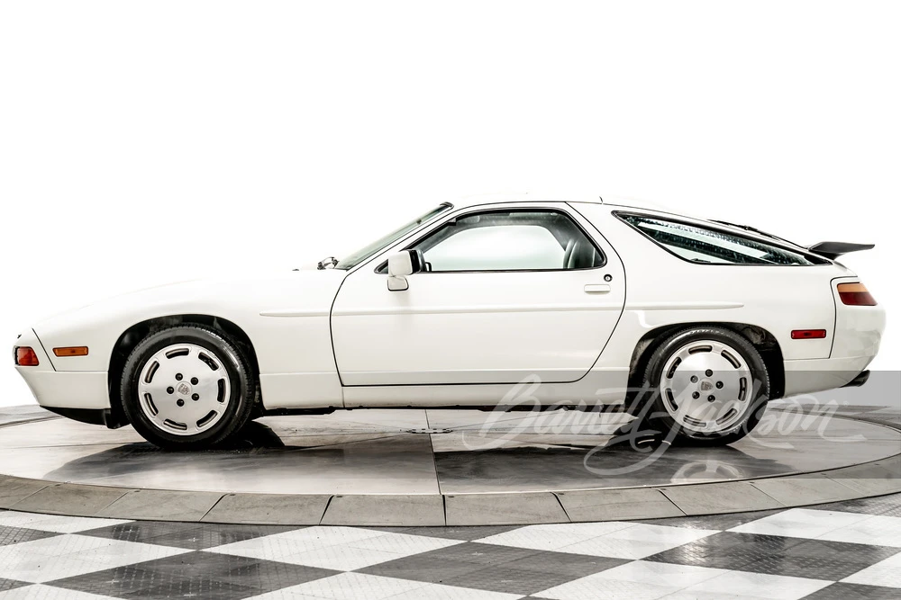 1987 Porsche 928 S4 - Image 13 of 17