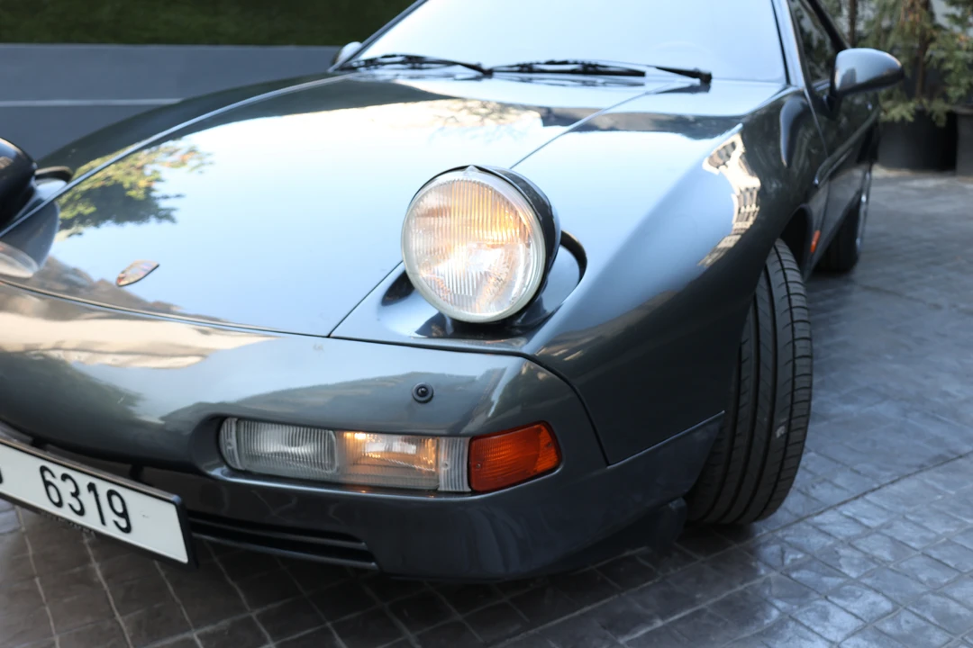 1987 Porsche 928 S4 - Image 28 of 31