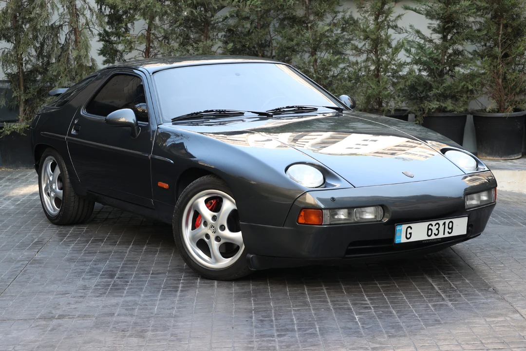 1987 Porsche 928 S4 - Image 10 of 31