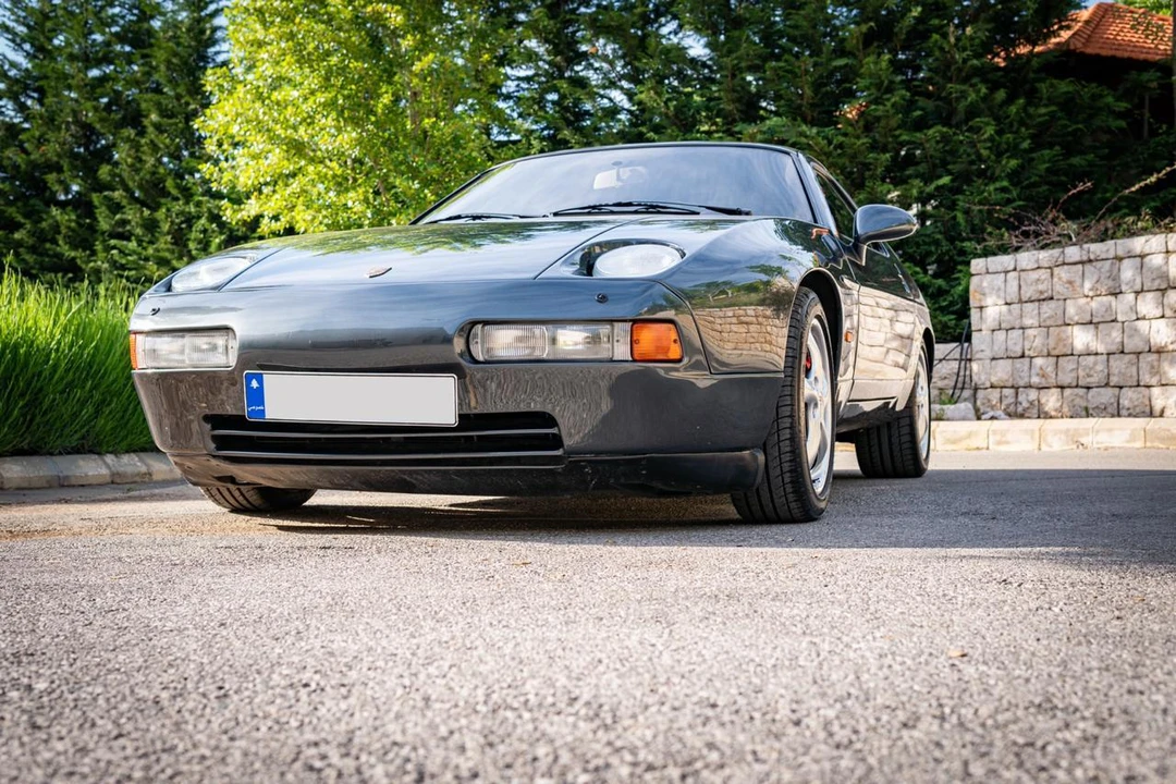 1987 Porsche 928 S4 - Image 14 of 31