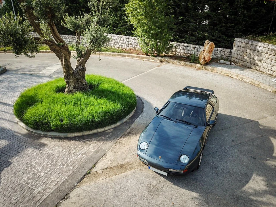 1987 Porsche 928 S4 - Image 19 of 31