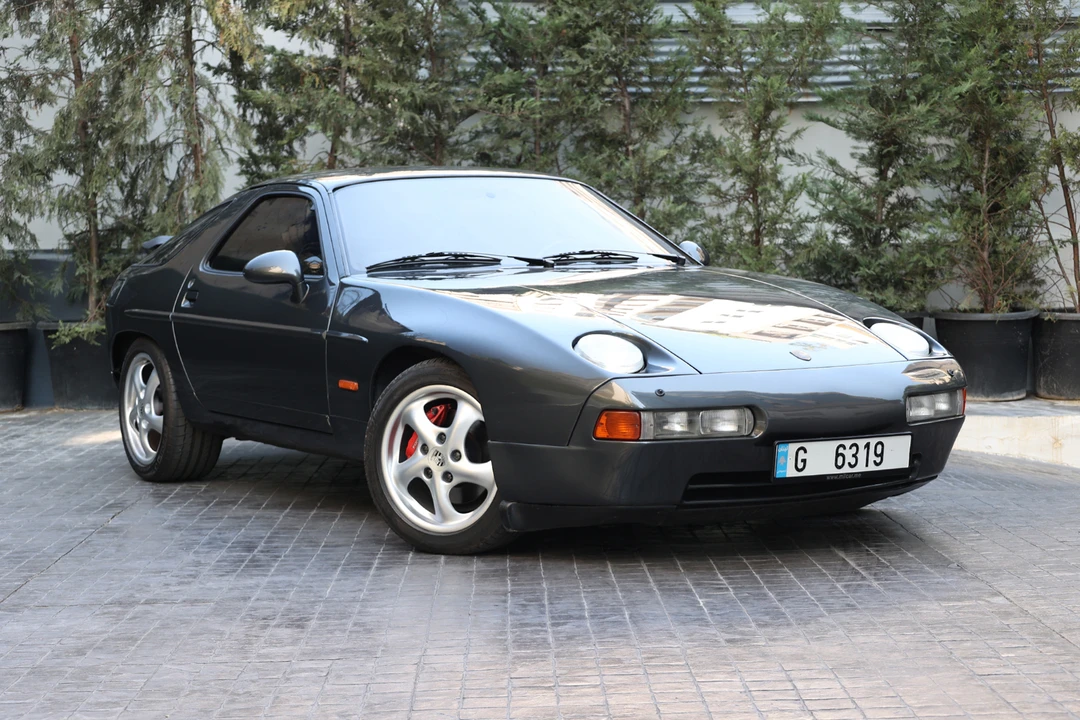 1987 Porsche 928 S4 - Image 2 of 31