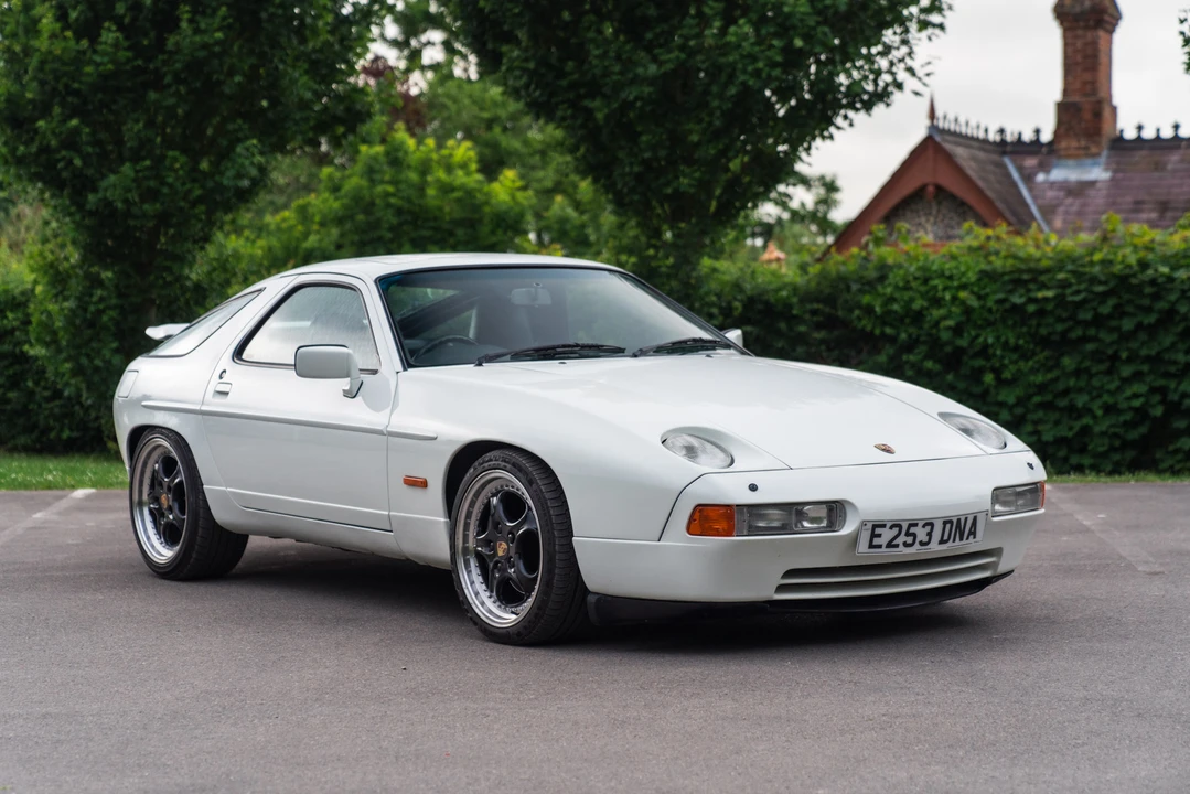 1987 Porsche 928 S4 - Image 10 of 31