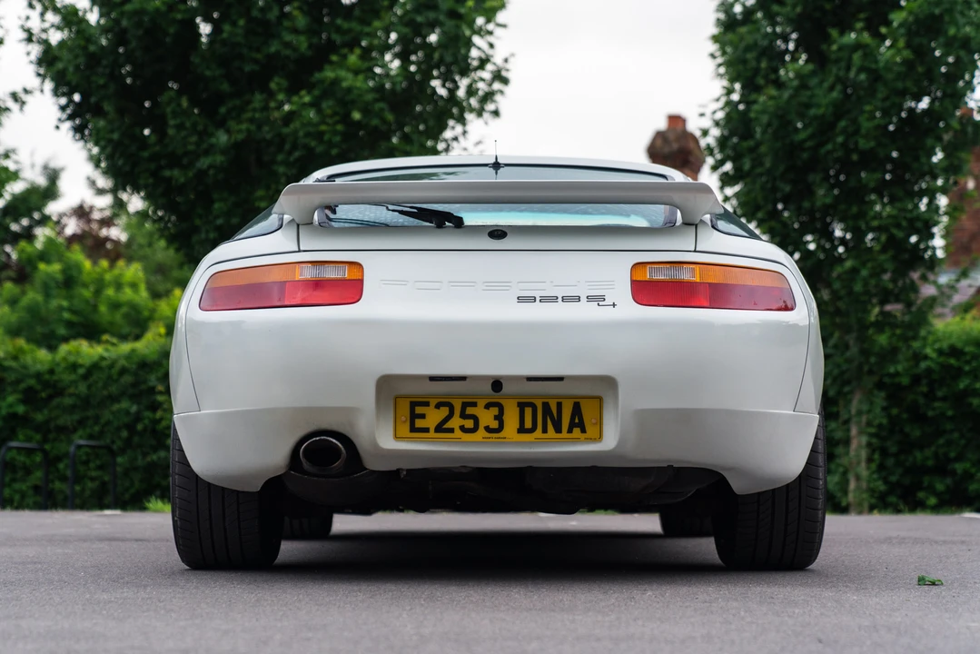 1987 Porsche 928 S4 - Image 7 of 31