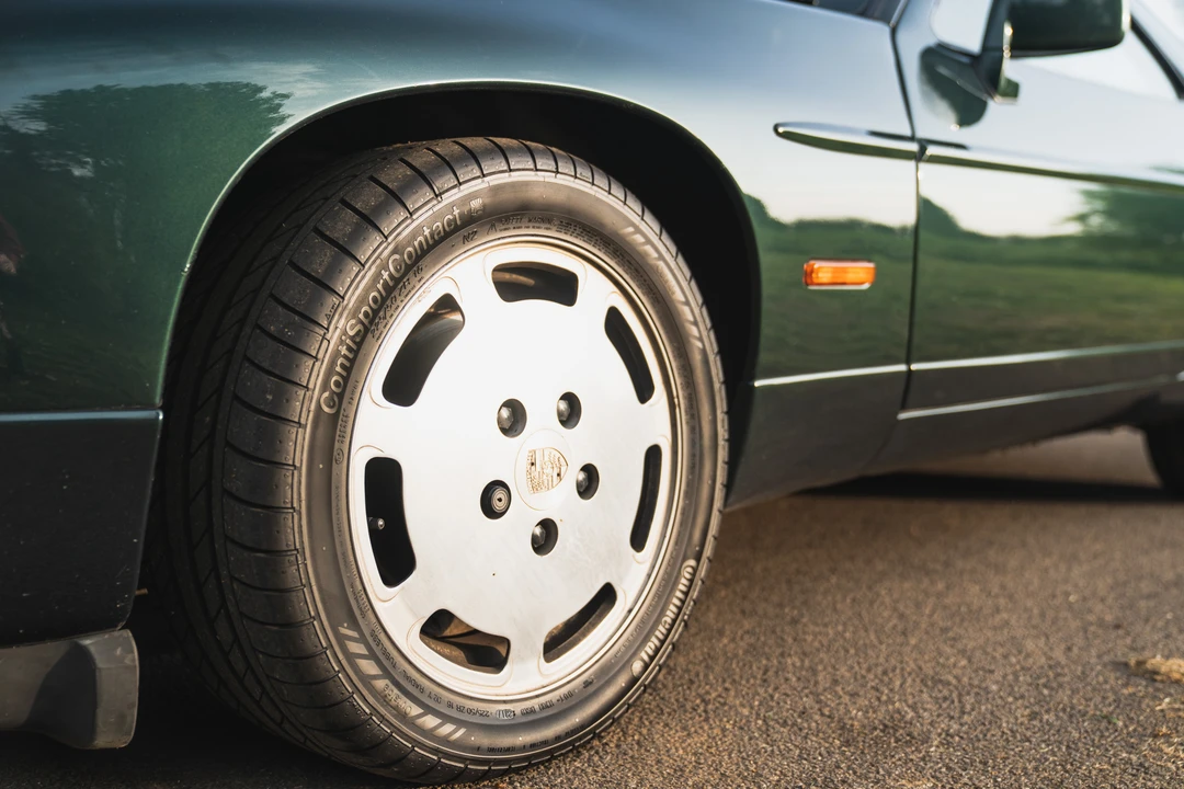 1987 Porsche 928 S4 - Image 26 of 31